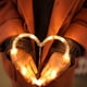 thumbnail image 4 of KAKOWELY 3 luces decorativas para ventana de San Valentín con forma de corazón y ventosa., 4 of 5
