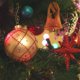 thumbnail image 1 of 200 ganchos de adorno de Navidad, gancho de perchas en forma de S para decoraciones de fiesta de Navidad, hogar, boda, manualidades, regalo de joyería colgante (dorado) LingWen 9024715540607, 1 of 1