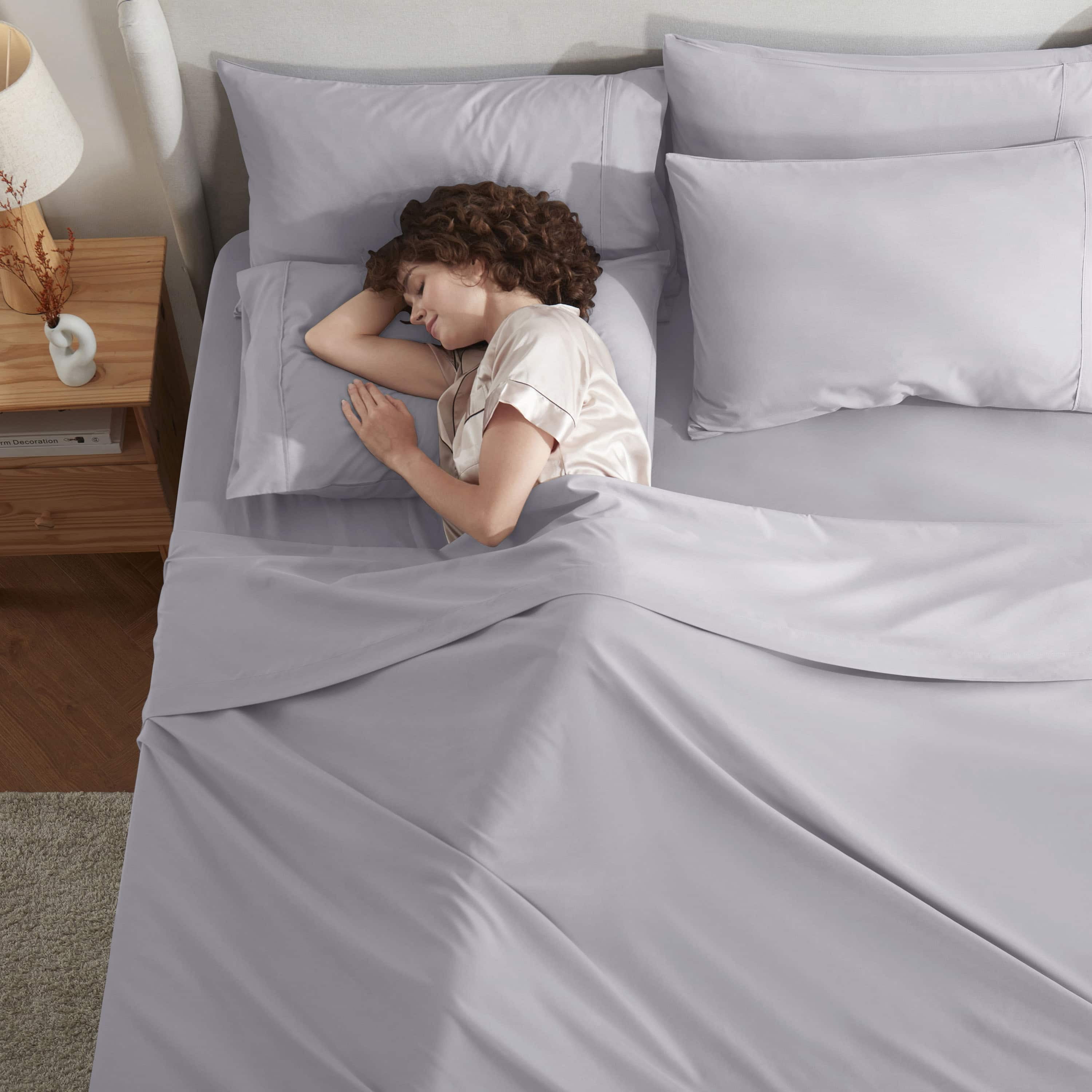 LammaLoe Extra Deep Pocket California King Sheets set, Fits 18"-24" Mattress, 6 Piece Soft Microfiber Bed Sheet Sets, Gray Lavneder