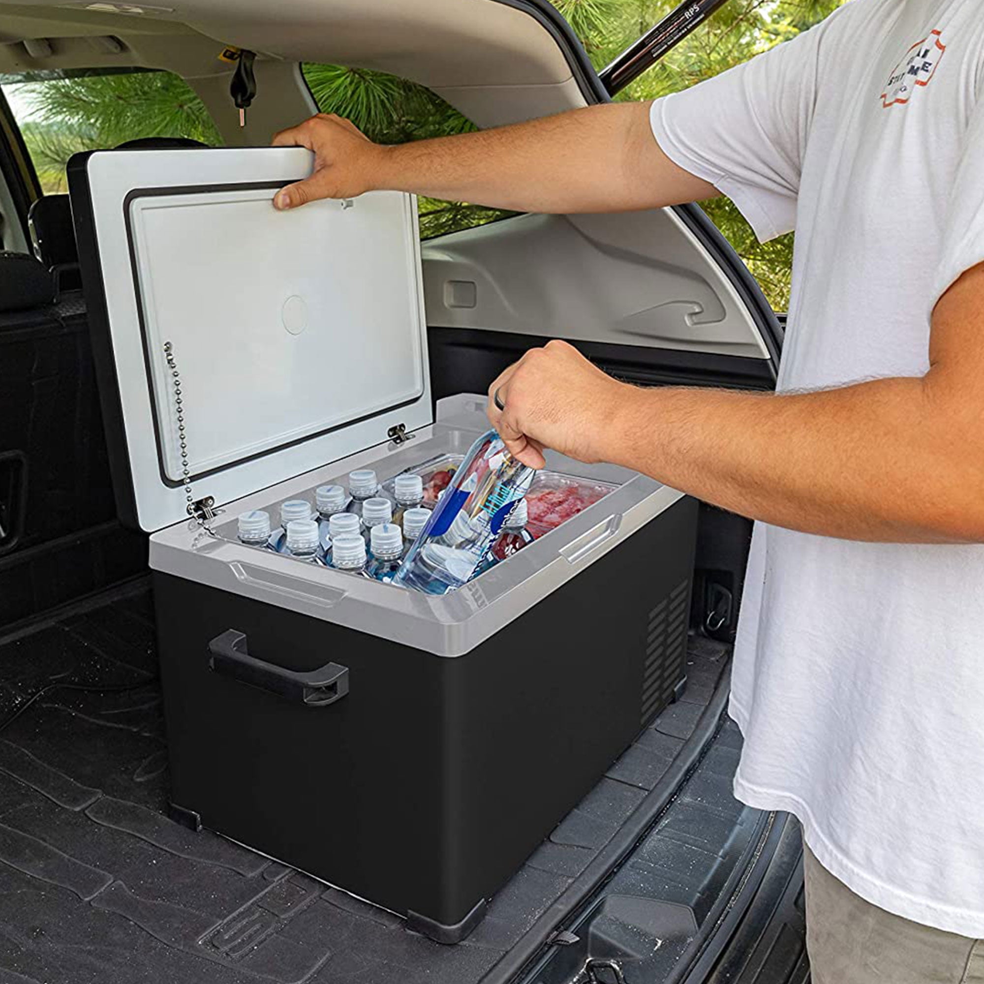 Camco CAM-300 30L Portable Refrigerator/Freezer with LCD Control Panel