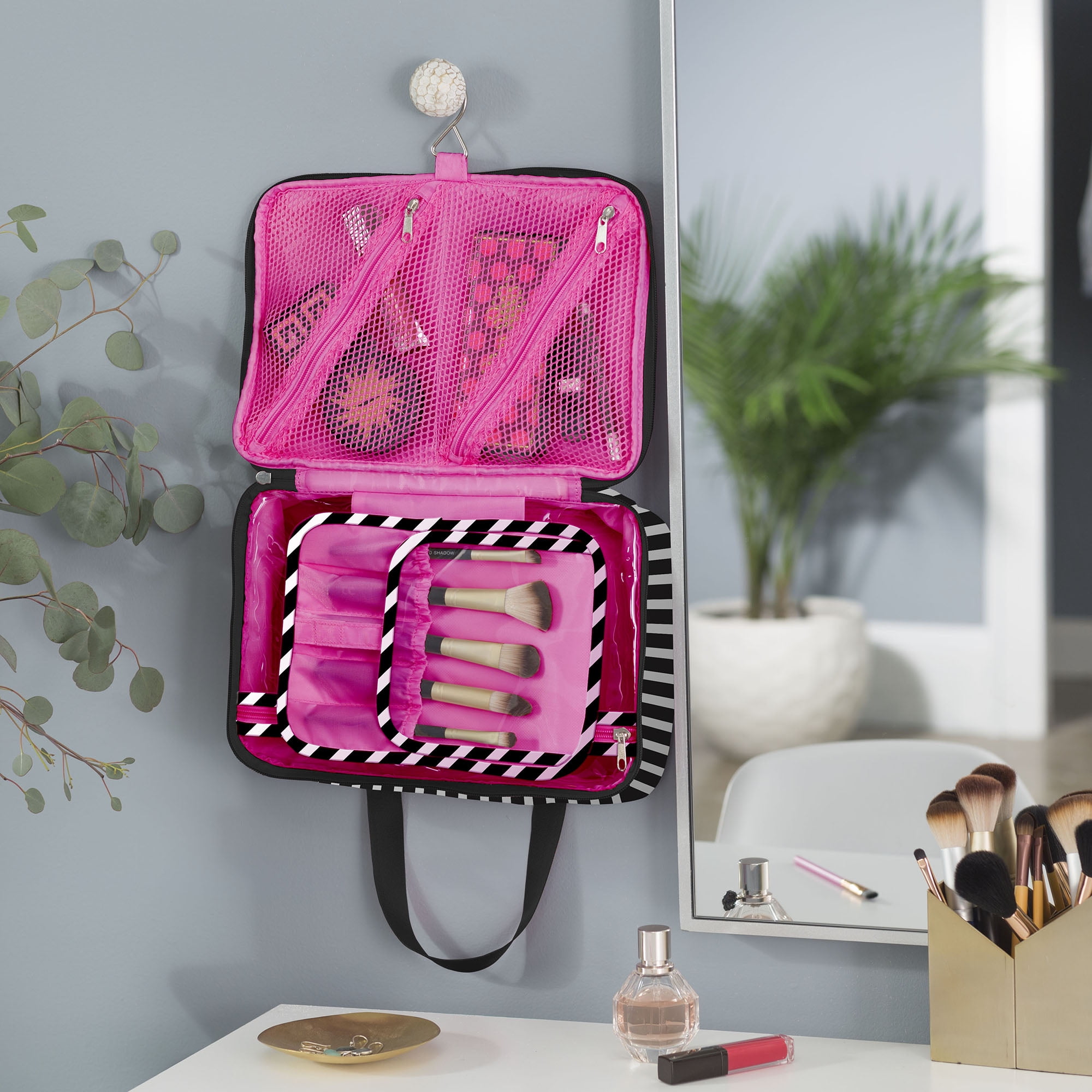 Goldwin x BEAUTY&YOUTH 24SS 別注 パックベスト 3 BIRKENSTOCK for BEAUTY&YOUTH 24SS 別注サンダル『ZURICH』が国内7月2