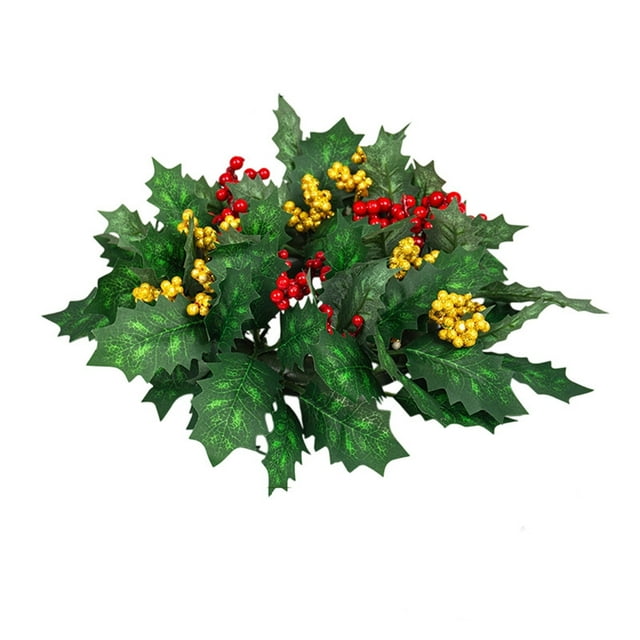 Un Chandelier en Plastique pour Couronne, Design A avec Baies Rouges Dorées, Pommes de Pin, Centre de Table de Noël pour Table et Décor Festif