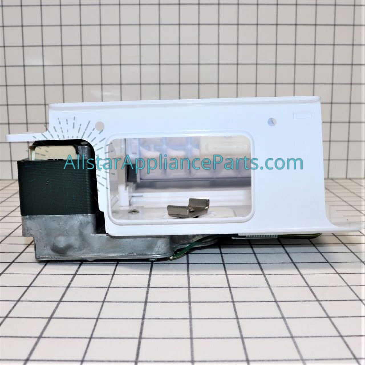 LG Refrigerator Ice Maker Assembly EAU60783816