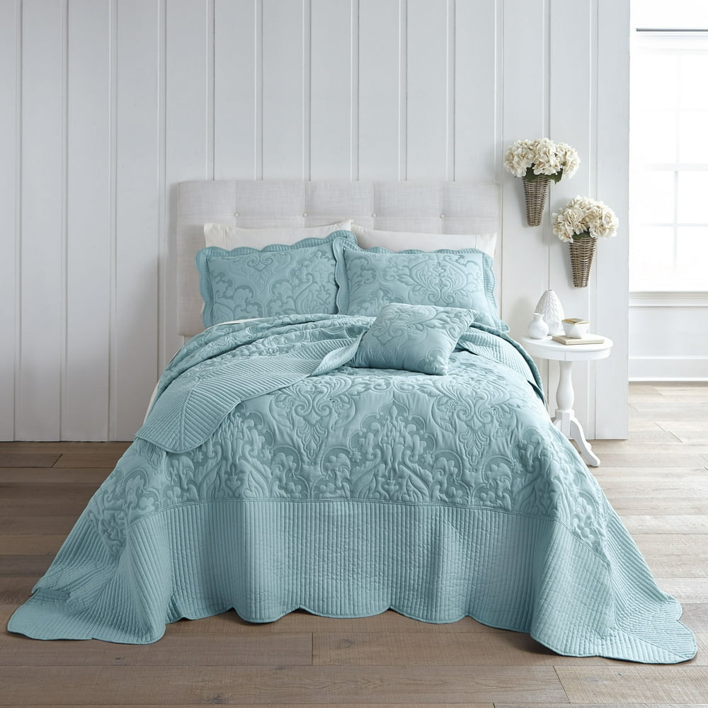 BrylaneHome Amelia Bedspread King, Seaglass Blue