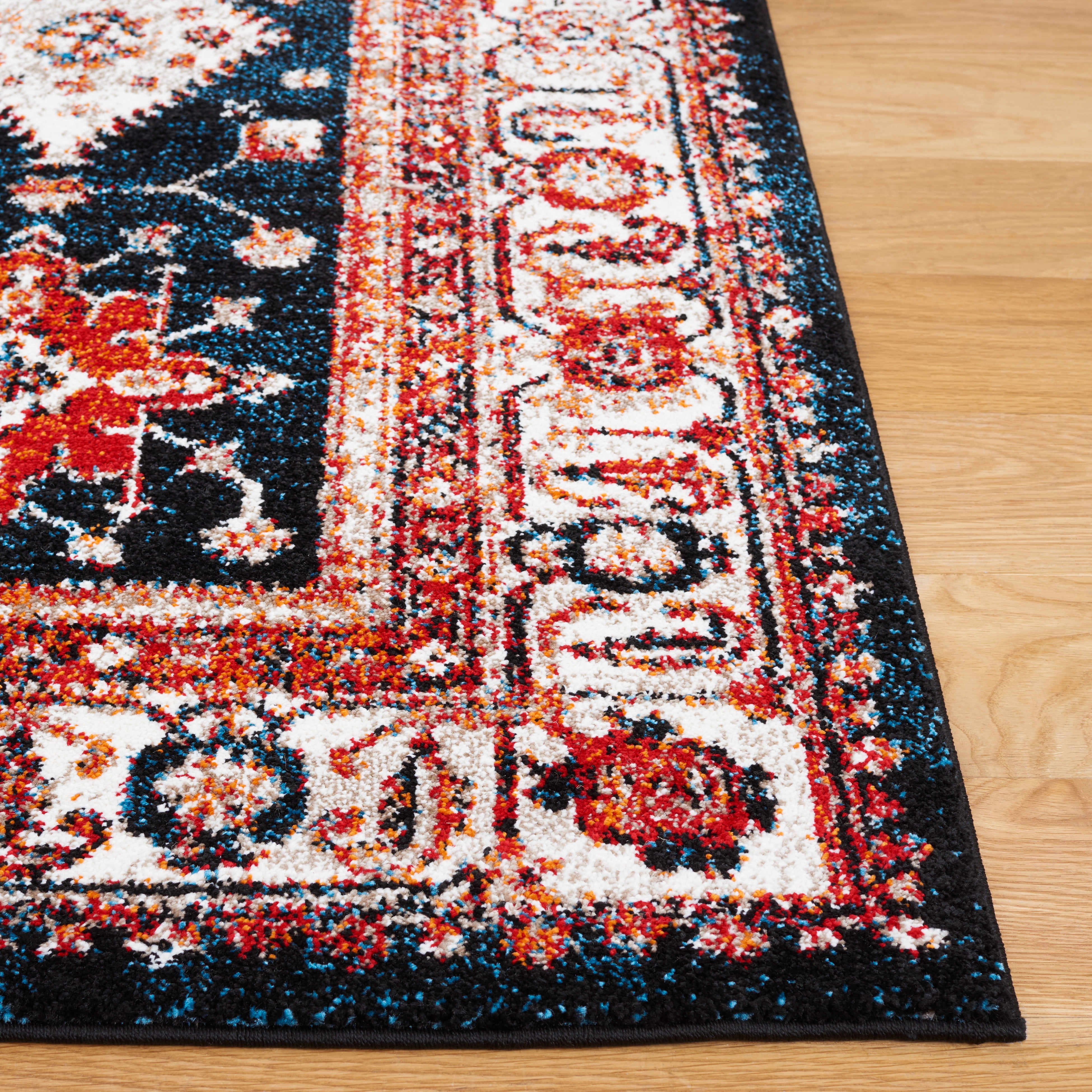 SAFAVIEH Vintage Hamadan Jolyon Oriental Area Rug, Ivory/Blue, 5'3" x 7'6"