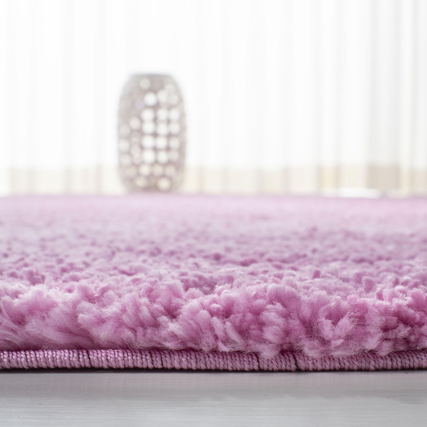 SAFAVIEH August Carlene Solid Plush Shag Area Rug