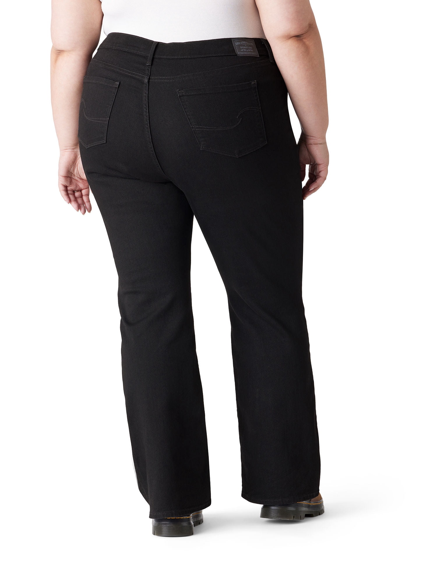 Levi Strauss Signature Women's and Women's Plus Mid Rise Slimming Bootcut Jeans, Sizes 2-26