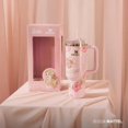 thumbnail image 3 of ¡El despertar del poder rosa! El modelo conjunto BARBIE x STANLEY, vaso con pajita de gran capacidad, desata una tormenta rosa este verano, 3 of 4