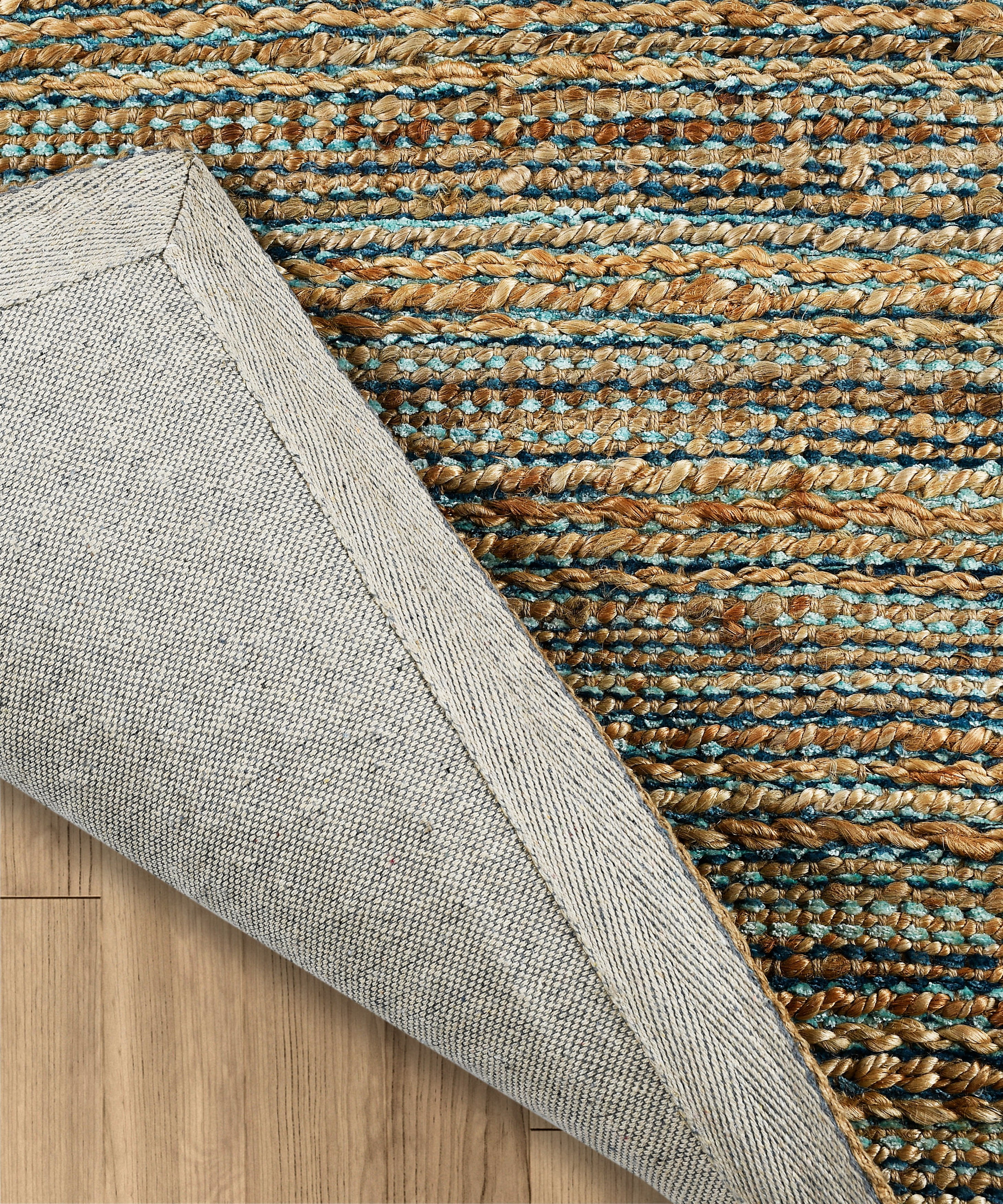 Desert Fields Contemporary Handwoven Natural Jute and Chenille Area Rug
