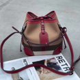 thumbnail image 1 of Bolso de cuero de lona a cuadros para mujer, bolso de hombro a la moda, de gran capacidad, de negocios, con cordón Fivean unisex, 1 of 2