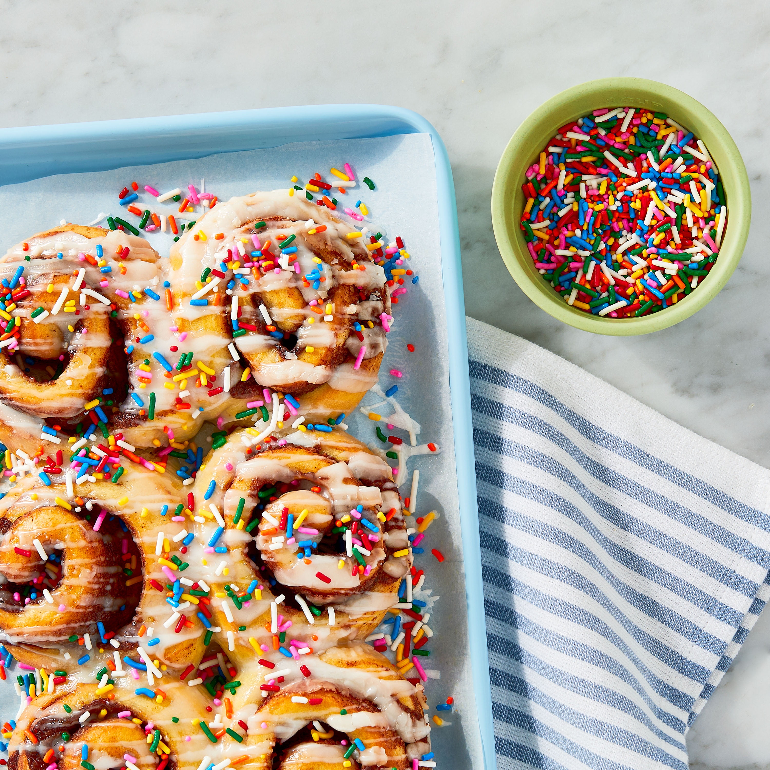 Great Value Rainbow Sprinkles, 10.5 oz