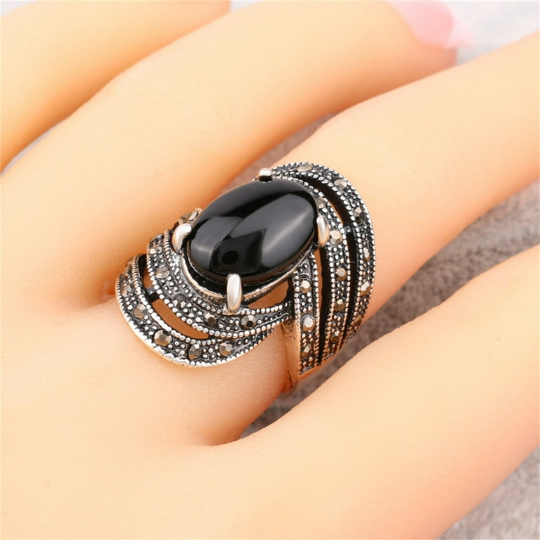 Big stone ring design for female outlet