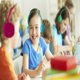 thumbnail image 4 of Paquete de 4 auriculares YMJ Y4 Bulk para niños, estudiantes y escuelas, 4 of 5