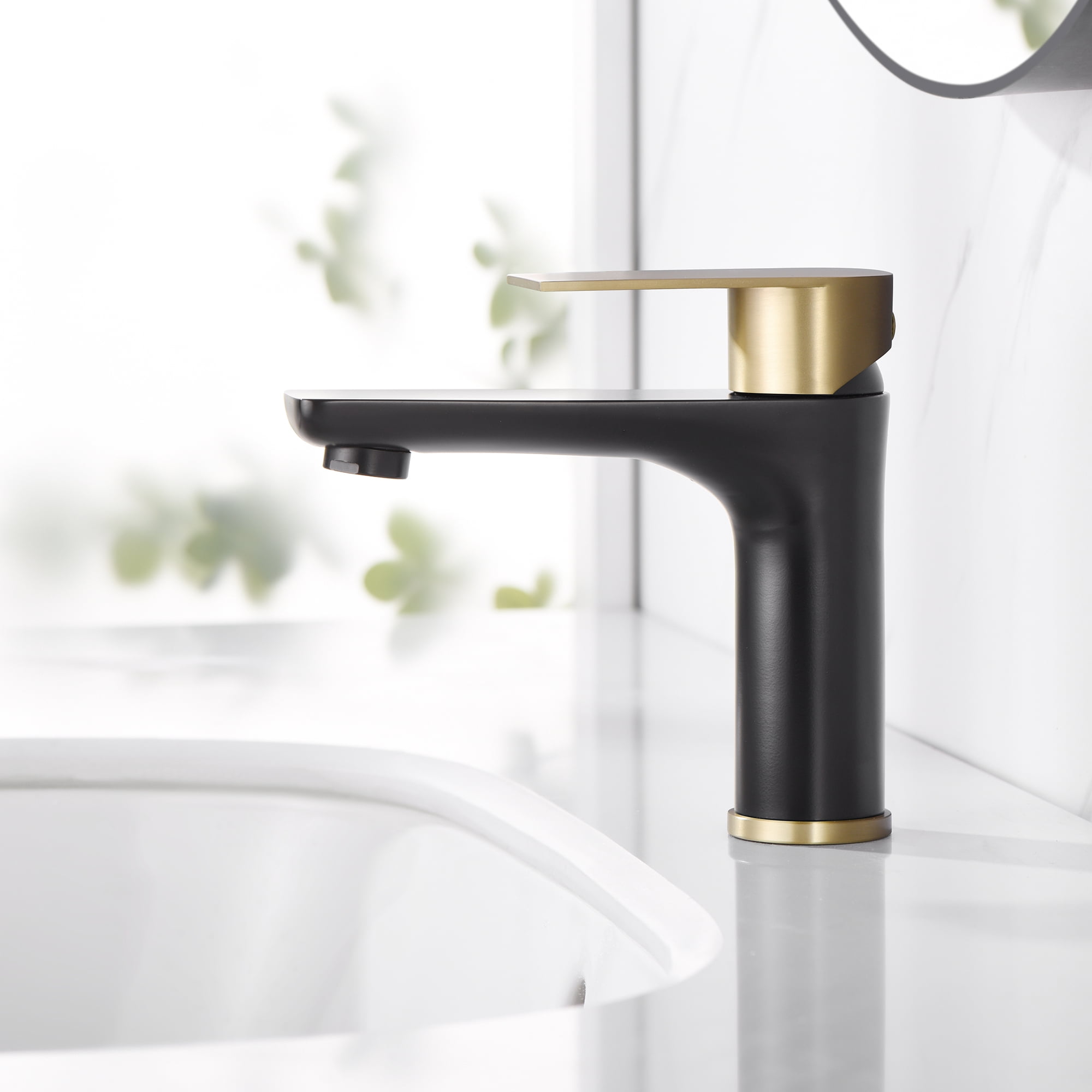 sumerain Bathroom Faucet Stainless Steel Bathroom Sink Faucet Single Hole Bathroom Faucet Single Handle Black and Gold Vanity Faucet with Water Supply Lines