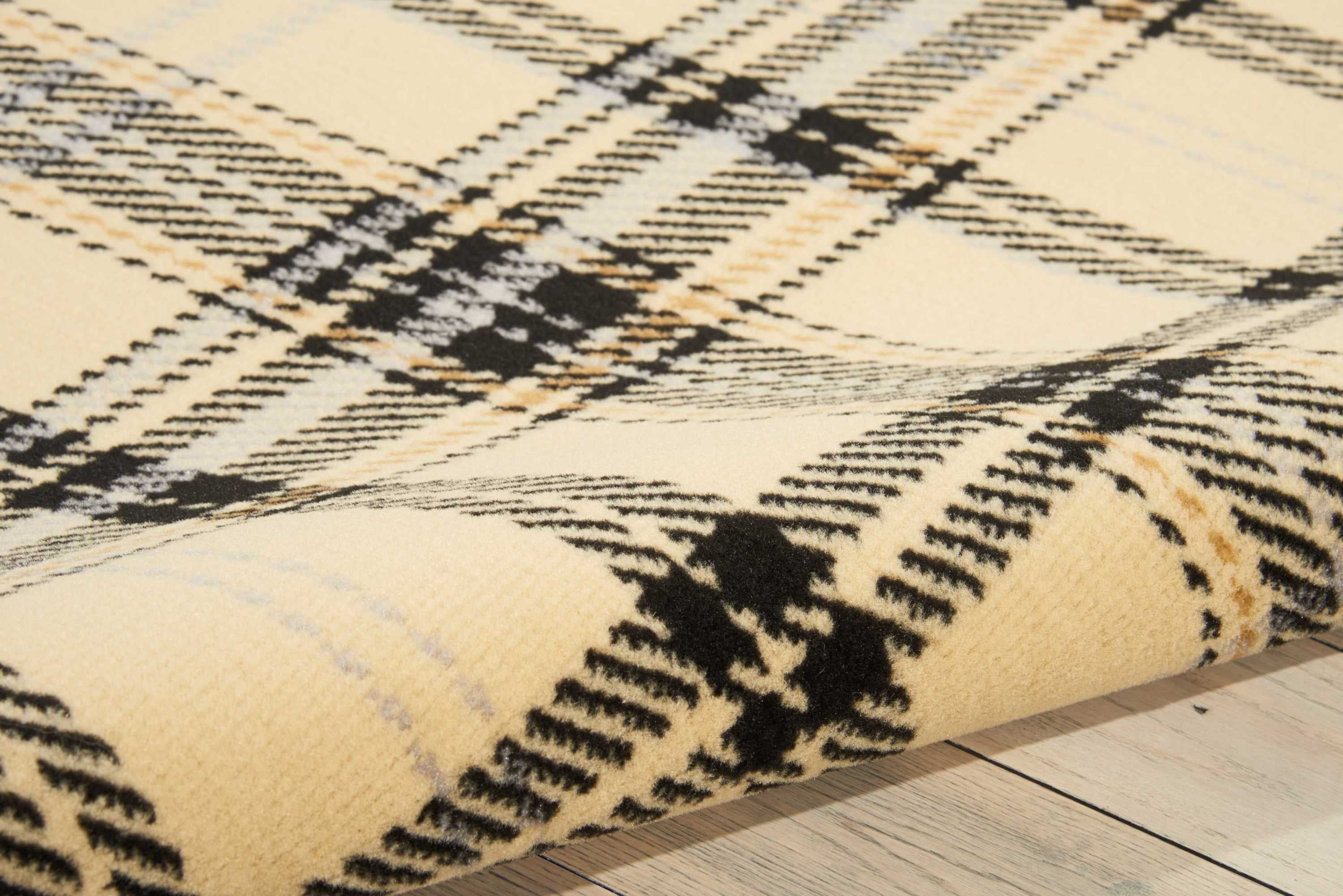 Cream/Black Farmhouse Plaid Area Rug by Pinewood Grove
