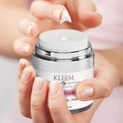 Kleem Organics Neck Firming Cream with Peptides & Retinol - Anti Aging Neck & Décolleté Moisturizer for Sagging Skin, Fine Lines & Wrinkles -1.7 fl oz