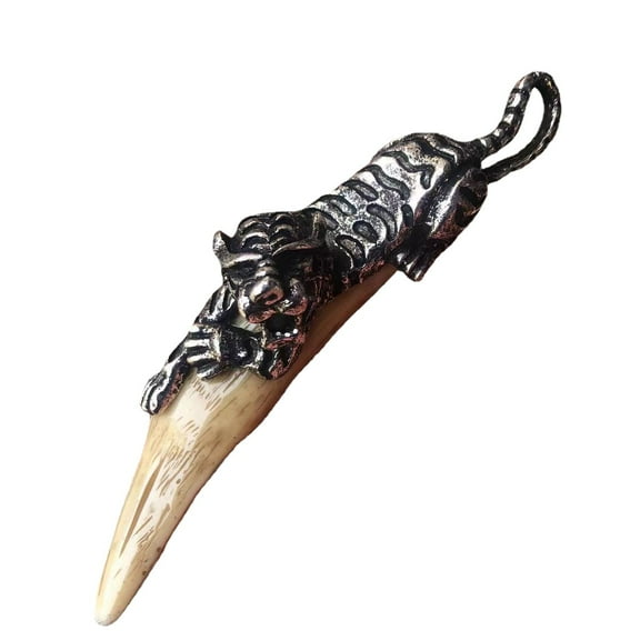 Silver Tiger Head Pendant Teeth Jewelry Hand Handle Pendant Antique Collection