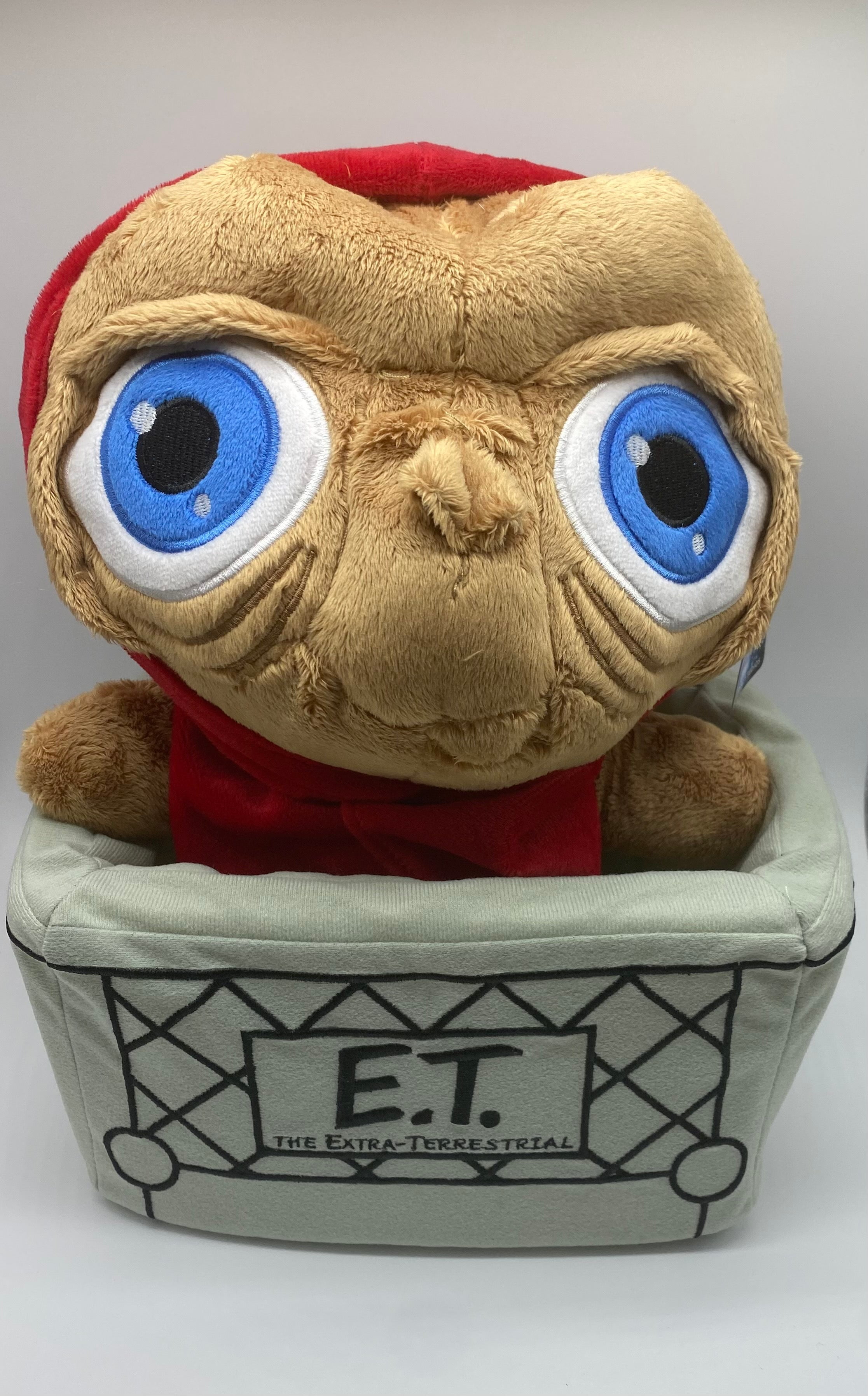 ET the Extra Terrestrial Universal Studios Parks Plush 12″ Stuffed Toy ET  Riding in Bike Basket – Hedgehogs Corner