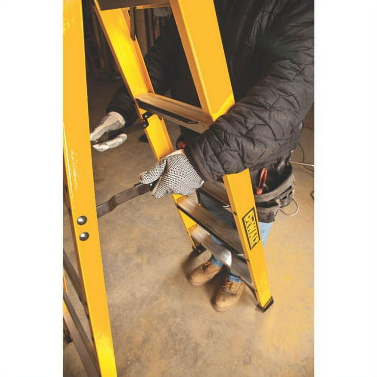 Dewalt 4 ft ladder deals