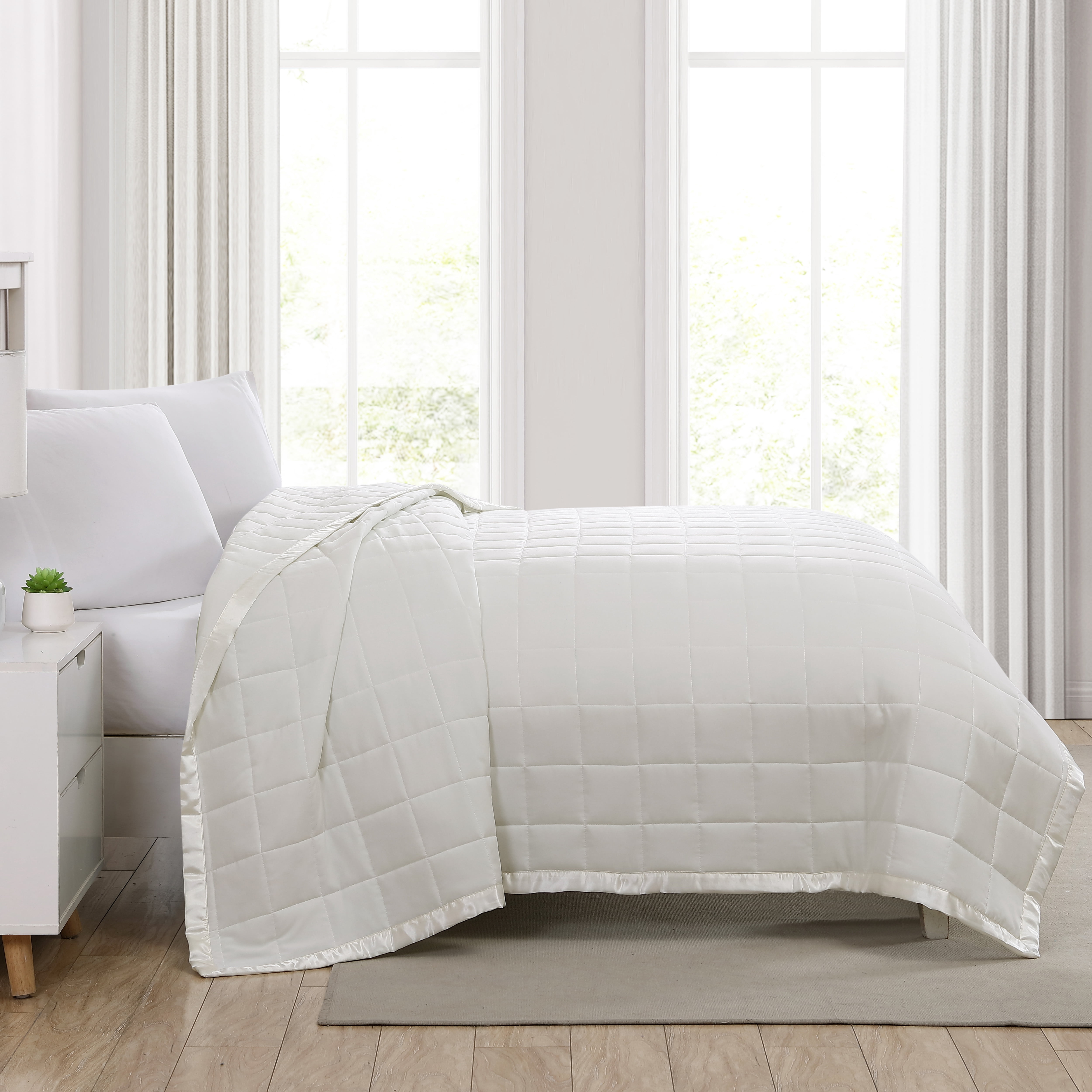 Beatrice Home Fashions, Down Alt Blanket with Satin Trim, Twin, Ivory
