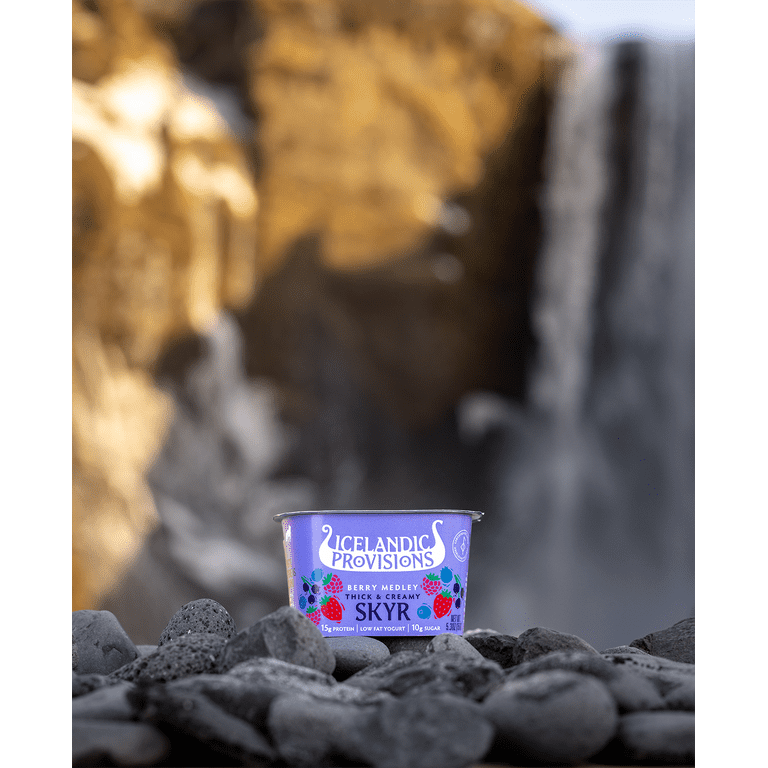 Icelandic Provisions Skyr Berry Medley 5.3 Ounce Thick Creamy