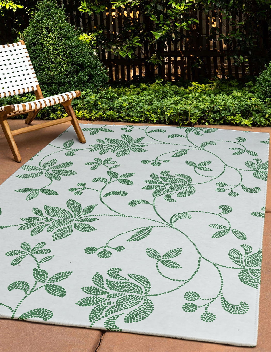 4' x 6' Simply Daisy Traditional Floral French Country Chenille Area Rug, Green