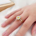 thumbnail image 3 of Anillo de meditación con flor de margarita para aliviar la ansiedad y el estrés, anillo giratorio, regalos, 3 of 4