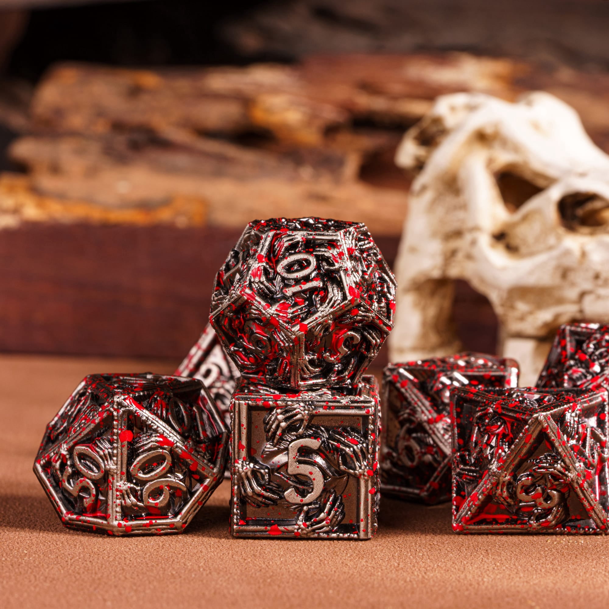 Cusdie 7-Die Metal DND Dice Set, Ghost Claw Design Metal Polyhedral D&D Dice Set for DND Dungeons and Dragons TTRPG Role Playing Games