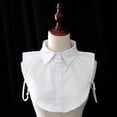 thumbnail image 3 of Blusa tipo camisa de algodón estilo Peter Pan falso para mujer, con cuello falso desmontable. Blanco, 3 of 9