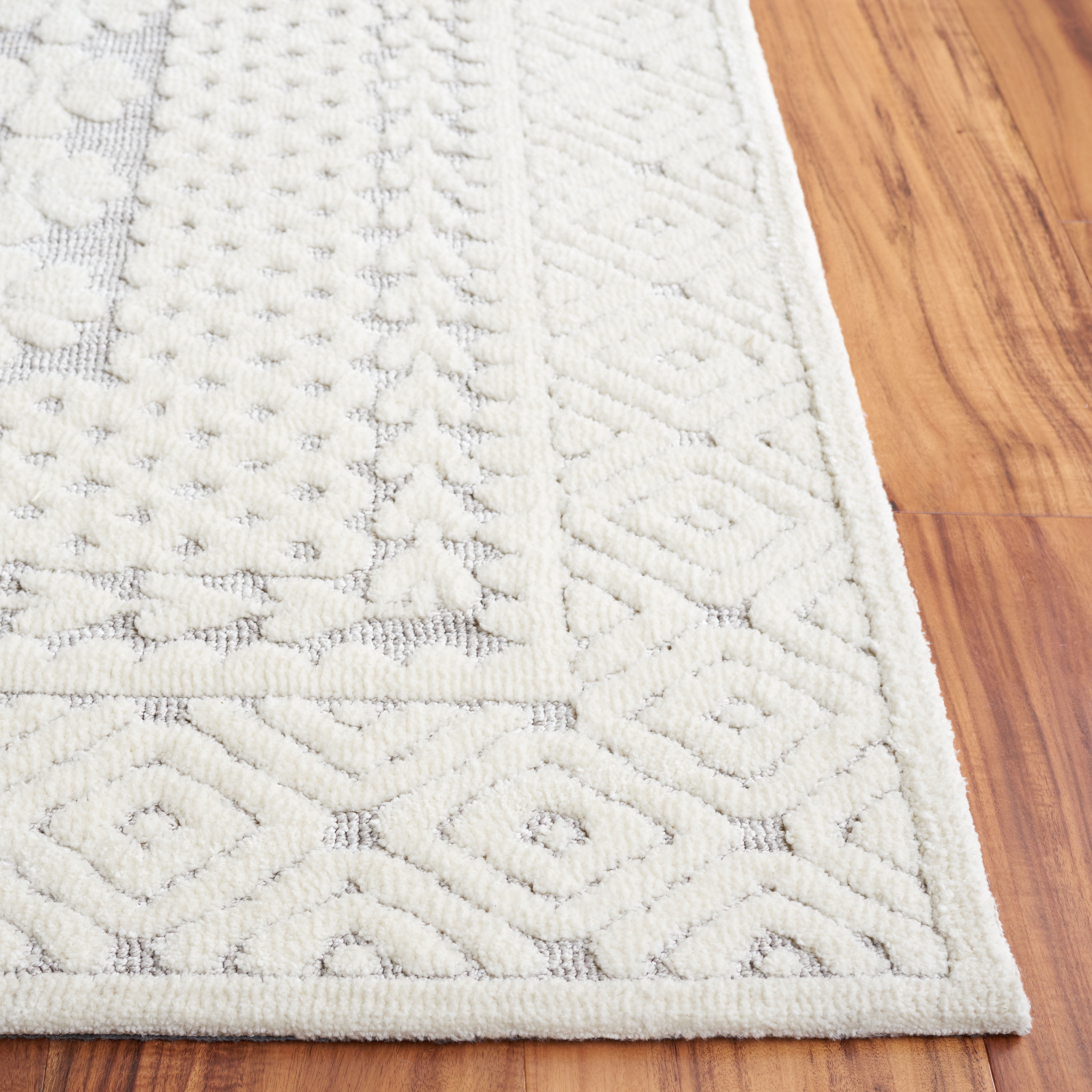 SAFAVIEH Audrey Jonie Geometric Runner Rug, Grey/Ivory, 2'3" x 8'