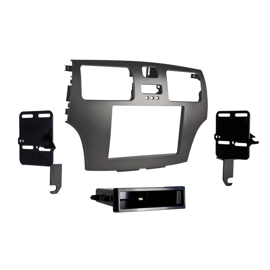 Metra 99-8231 Single or Double DIN Installation Dash Kit for 2002-2006 Toyota Camry w/Metra 70-8113 Amplifier Integration Harness for Select 2000-2004 Toyota Vehicles