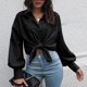 thumbnail image 3 of Camisa de mujer Cuello vuelto Color puro Mangas de linterna de un solo pecho Blusa de ajuste casual Negro S, 3 of 5