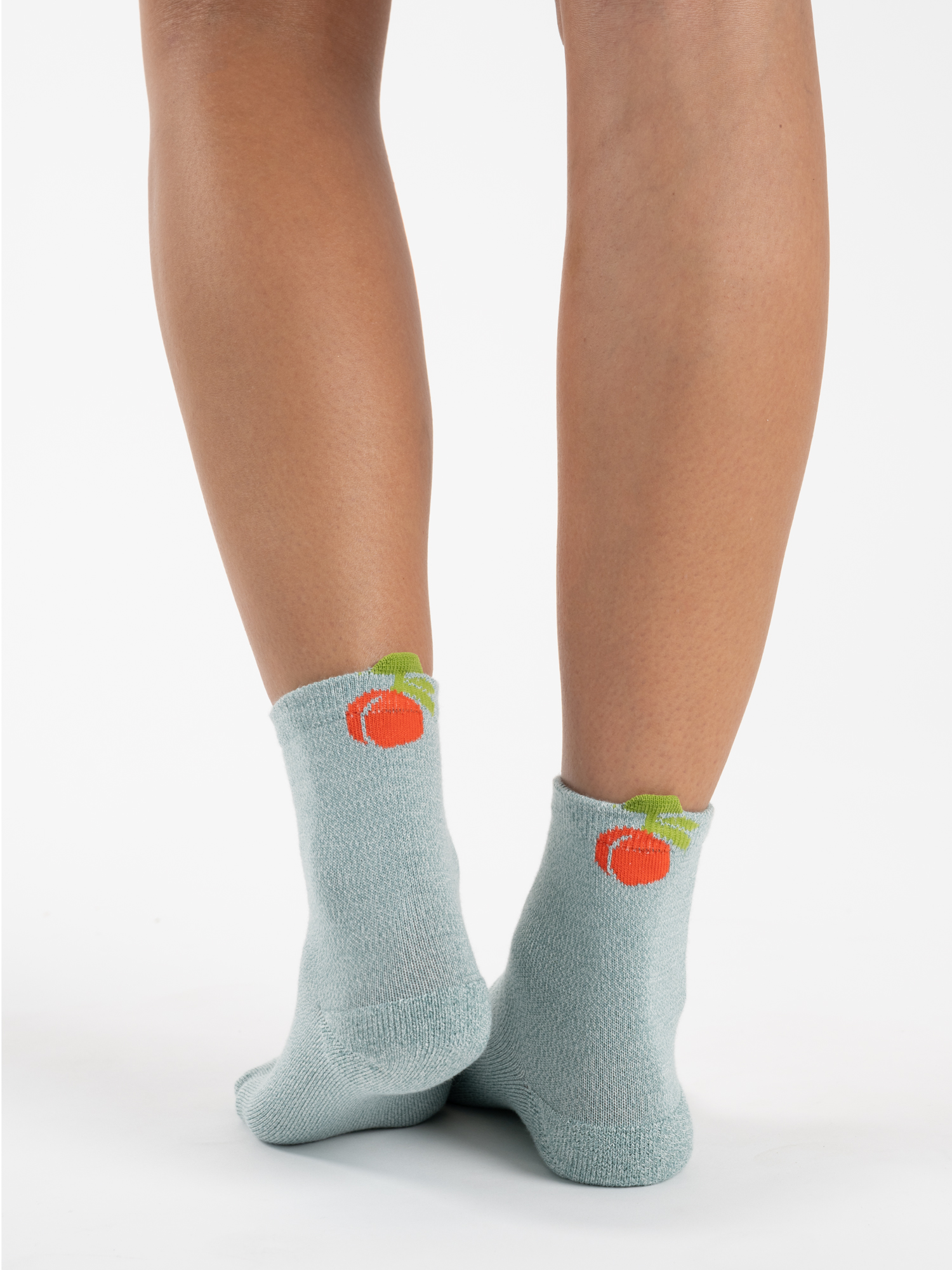MUK LUKS Women's Dream Step Quarter Crew Socks, 4 Pair Pack