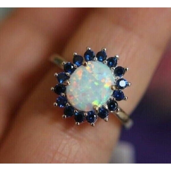925 Sterling Silver Gorgeous Engagement Ring Oval Cut Lab Created Opal Halo