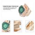 thumbnail image 4 of Anillo de cristal chapado en oro con piedra irregular y áspera para mujer, 4 of 6