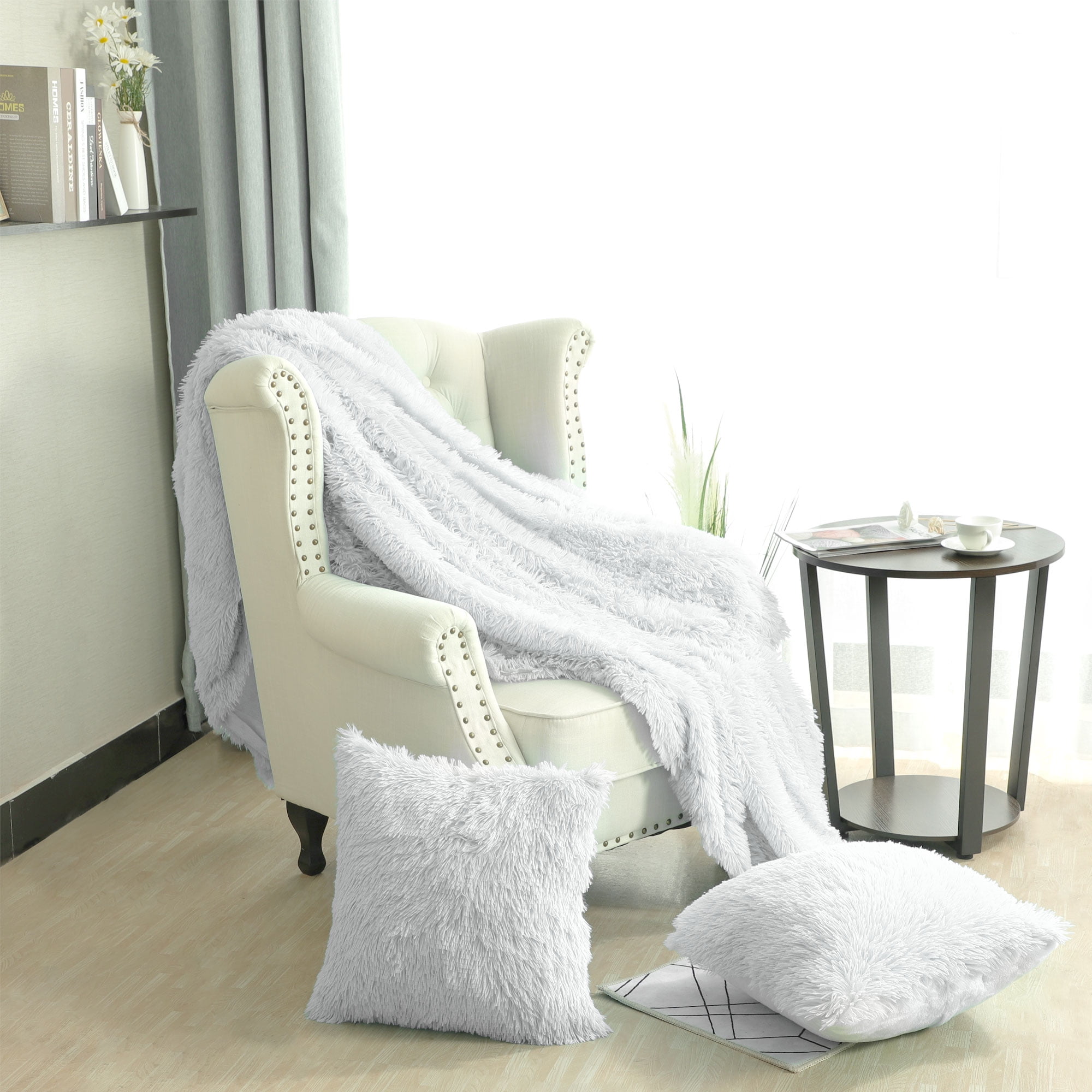 Lightweight Soft Shaggy Faux Fur White Throw Blanket With Pillow