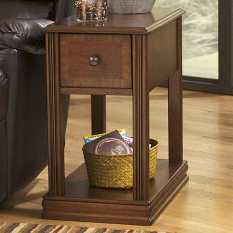 Ashley Furniture Furniture Breegin 1 Drawer End Table In Cherry