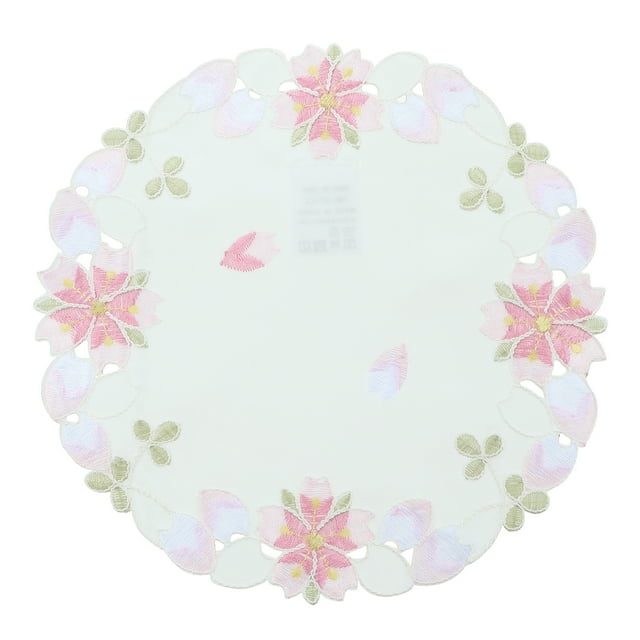 Crocheted Lace Mats for Cup Use White Polyester Coaster with Floral Pattern 1pc