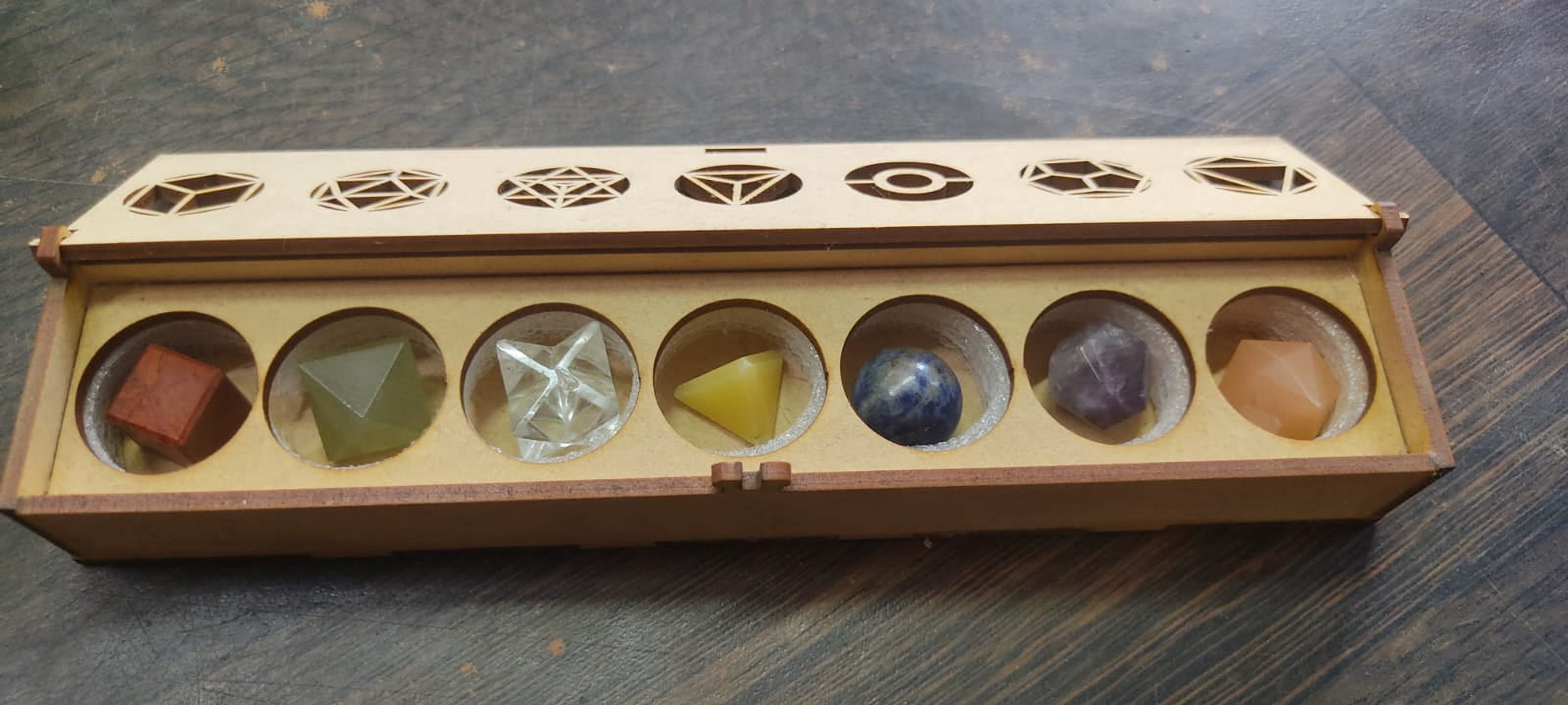 7 Chakra Sacred Geometry Set Platonic Solids Shungite Gemstone Crystal Geometry Set 7 Pcs Geometry Beautiful Gift with Wooden Box 15-20MM