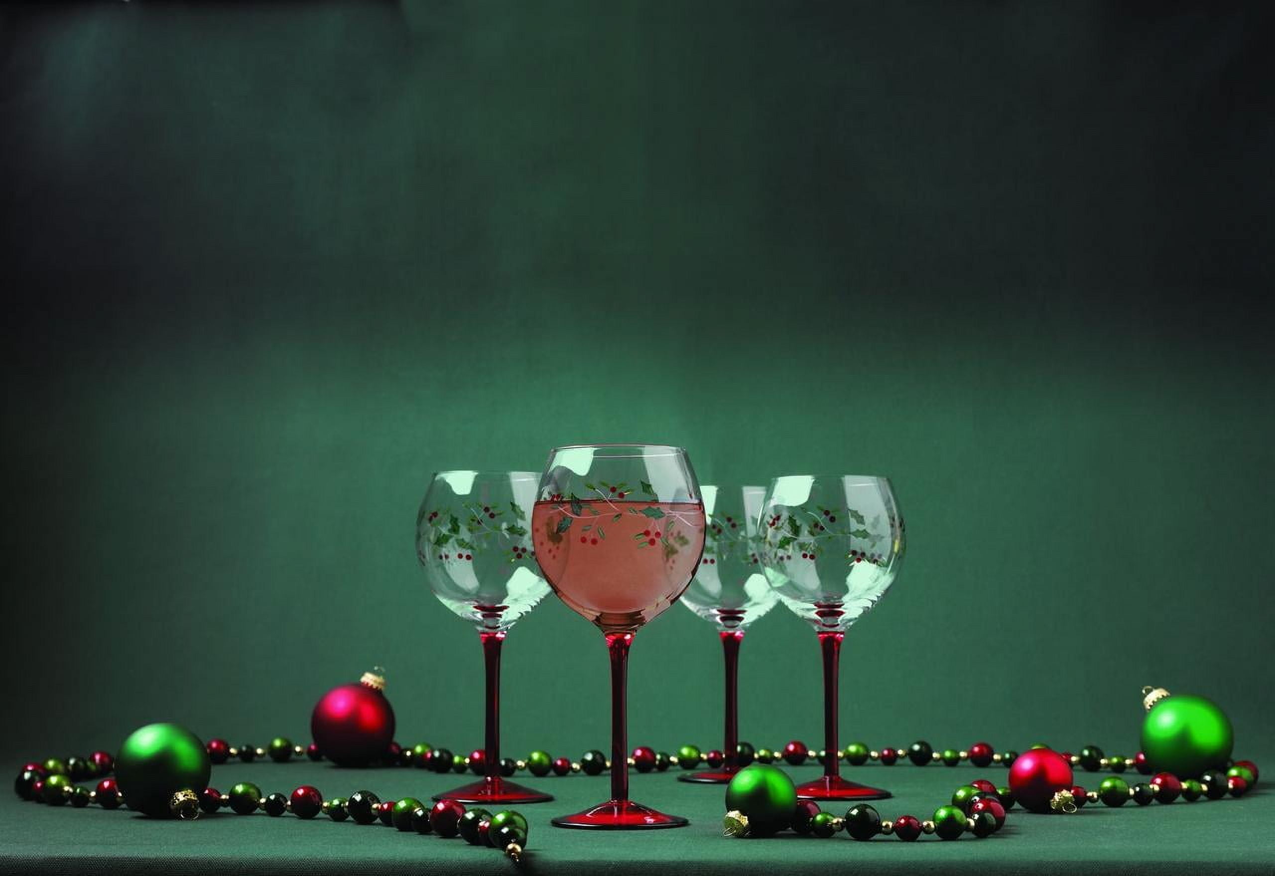 Pfaltzgraff Winterberry 13 oz Handpainted Wine Goblet, Set of 4