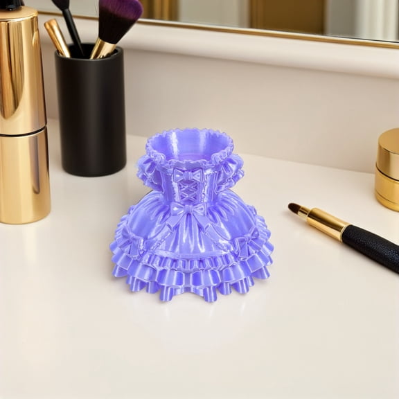 IMIKEYA Plaid Princess Skirt Pen Holder for Desk Organization and Makeup Storage Decor