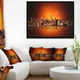 thumbnail image 3 of Design Art Panorama De New York City En Lumière Rouge  Sur Toile Encadrée, 3 of 5