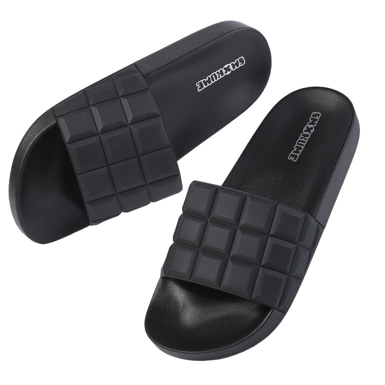Women's rubber slide sandal in black rubber