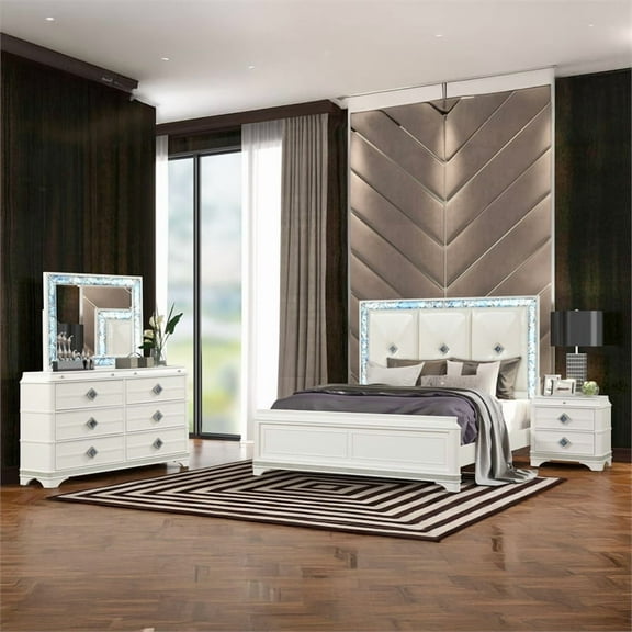 Laguna Modern Style King 4 PC Bedroom set made with Wood in White