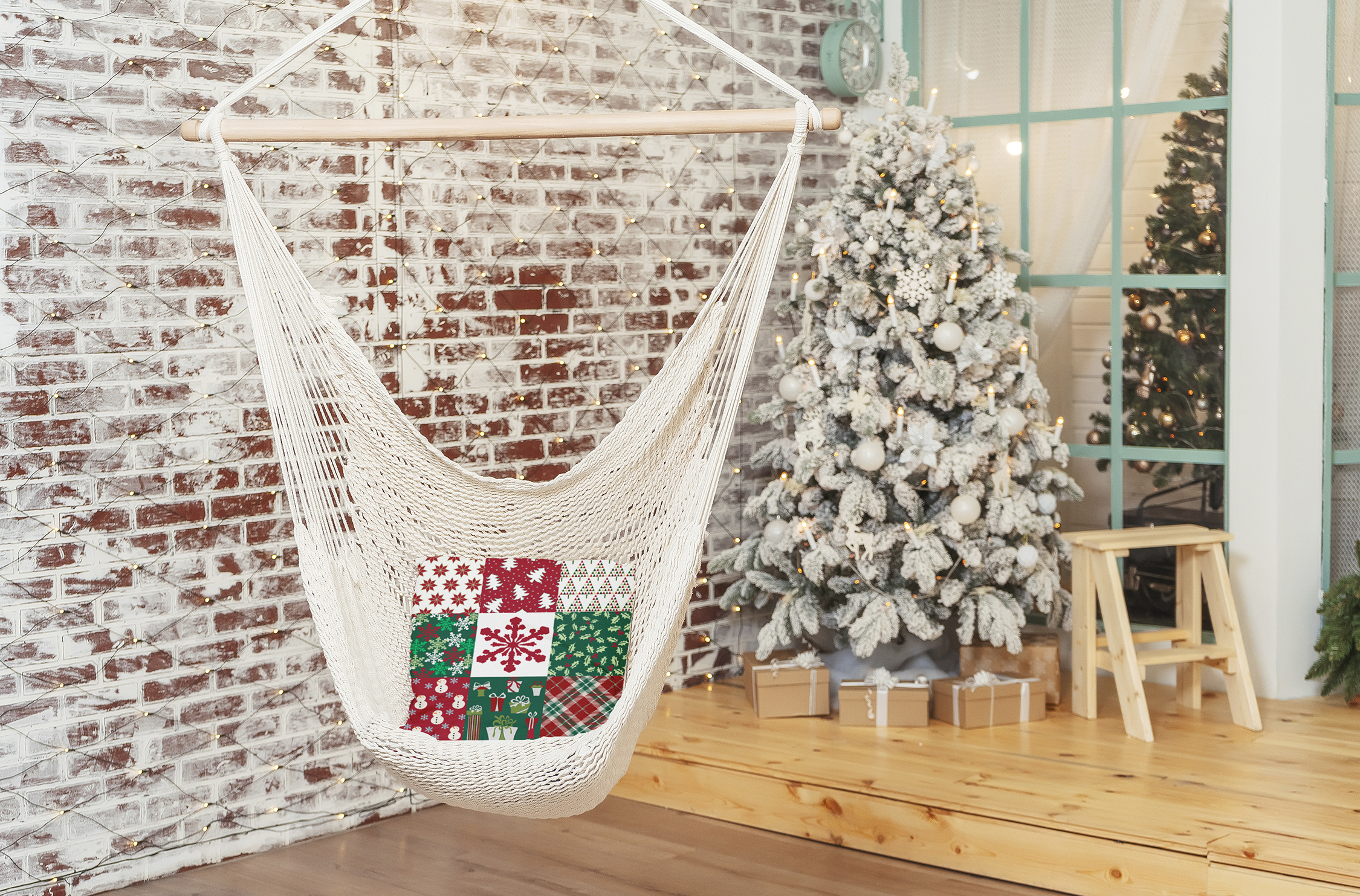 20" x 20" Simply Daisy Quilted Christmas Polyester Indoor/Outdoor Pillow, Haute Red Qty 1