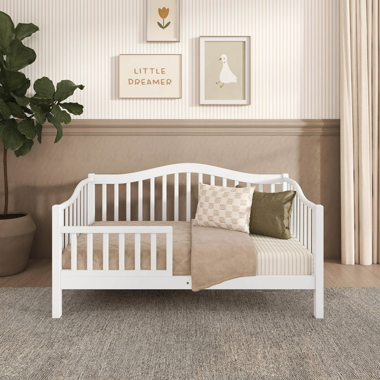 Dream On Me Toddler Day Bed In Natural – Greenguard Gold & Baby Safety Alliance Certified, Low-to-Floor Design, Removable Safety Guard Rail, Non-Toxic Finish, Includes Storage Drawer