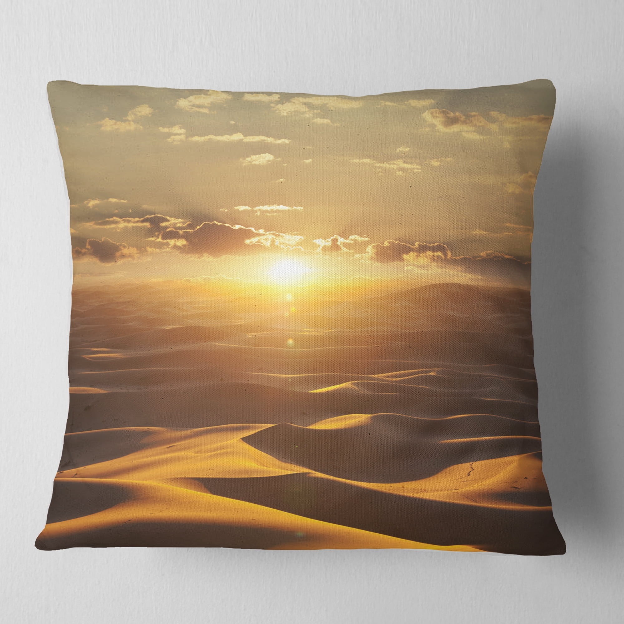 Designart Evening Sahara Desert with Sunlight - Landscape Printed Throw Pillow - 18x18