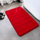 thumbnail image 4 of Alfombra de baño de espuma viscoelástica, alfombra de baño ultra suave, antideslizante y absorbente, lavable a máquina, cómoda y gruesa alfombra de baño para piso de baño, bañera y ducha, 4 of 5