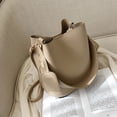 thumbnail image 4 of Bolso de hombro de moda para mujer, bolso cruzado portátil sencillo para mujer, bolso de cubo de nicho retro de gran capacidad, 4 of 6