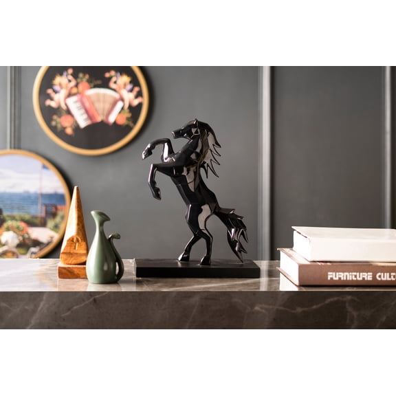 MAJESTIC STALLION SMALL